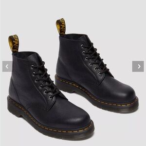 Dr Martens 101 Ambassador Leather Ankle Boots